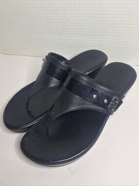 Cole Haan Grand OS Women’s Thong Wedge Sandal Black Leather Size 6.5 B Logo